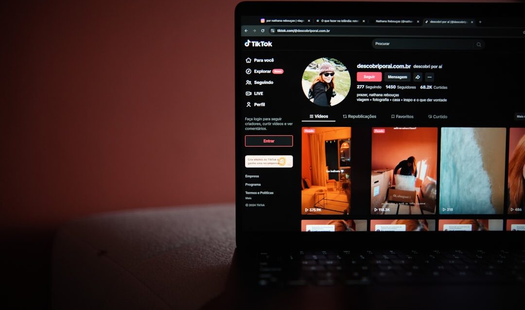 Photo Online presence